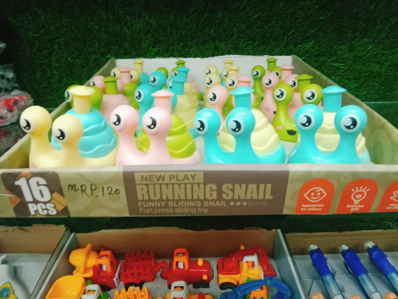 Funny Sliding Snail 1 piece 